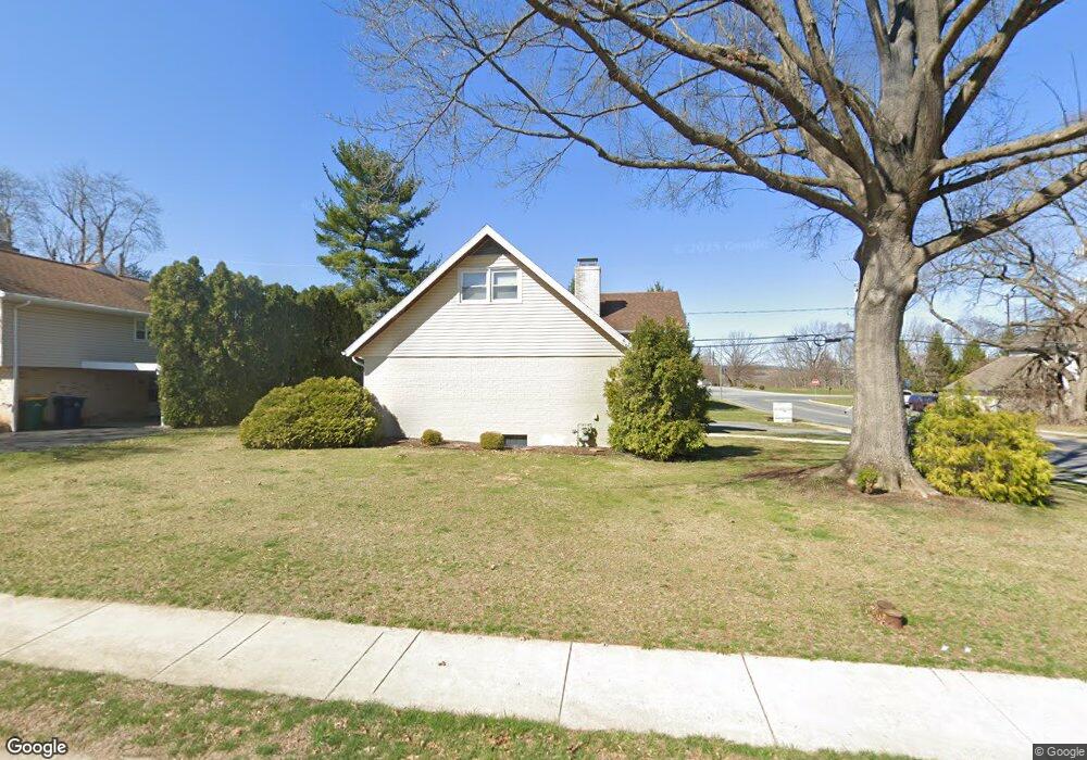 1201 Whitfield Blvd, Reading, PA 19609 - photo 1