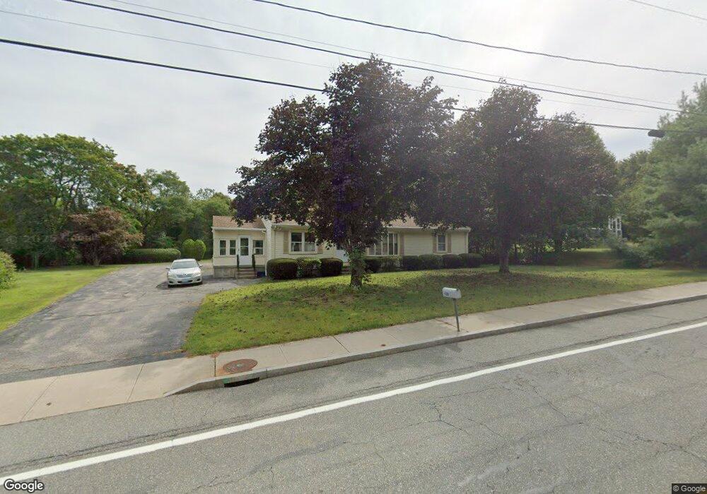 139 Simmonsville Ave, Johnston, RI 02919 - photo 1