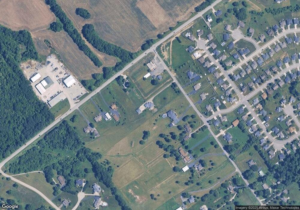 8207 Stacy Rd, Charlestown, IN 47111 - photo 1