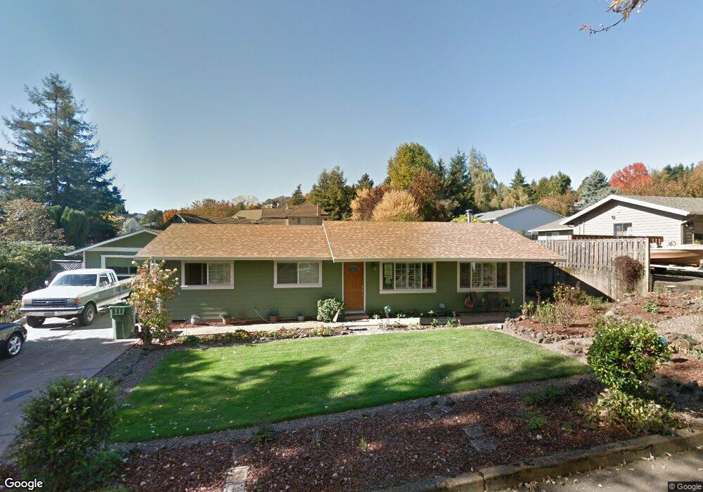 142 SW Hemlock St, Dundee, OR 97115 - photo 1