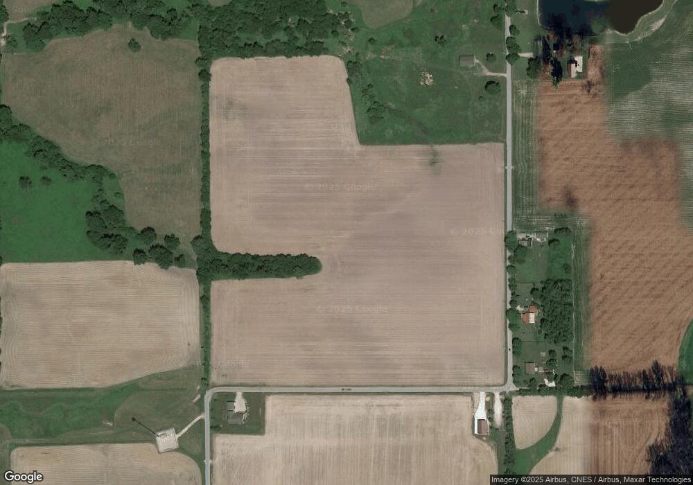 655 N Trojan Complex Rd, Covington, IN 47932 - photo 1