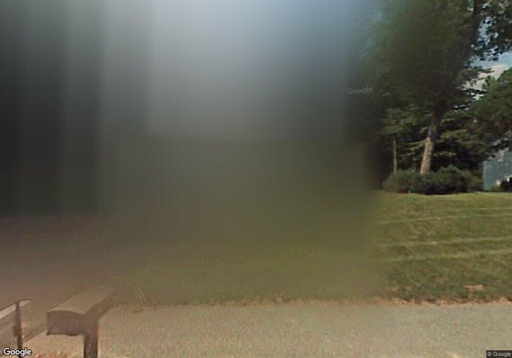 41 Cambridge Dr, MerriMacK, NH 03054 - photo 1