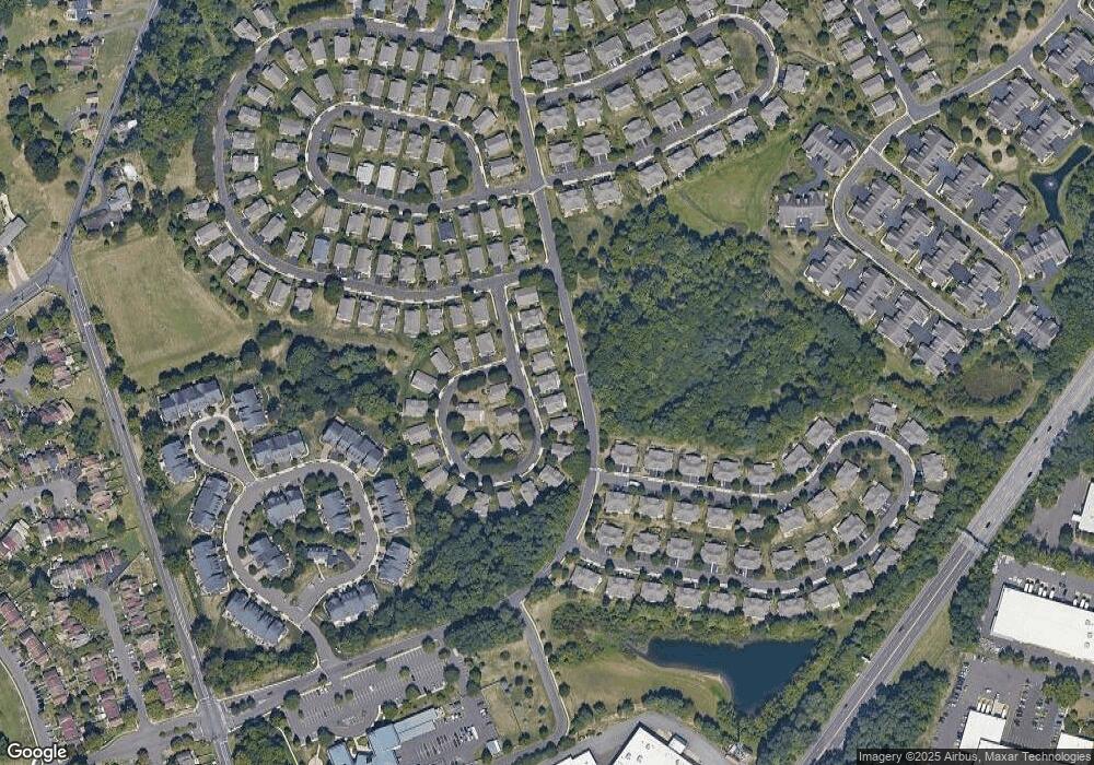 10 Zinnia Way unit 5, Langhorne, PA 19047 - photo 1