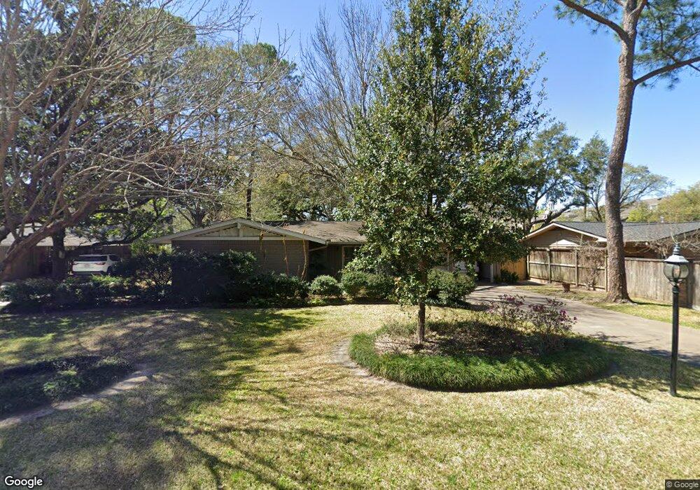 18 Barracuda Ct, Houston, TX 77024 - photo 1