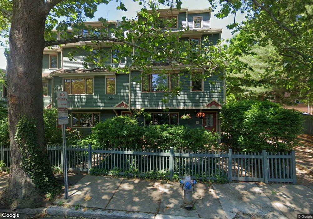 19 Cogswell Ave unit C, Cambridge, MA 02140 - photo 1