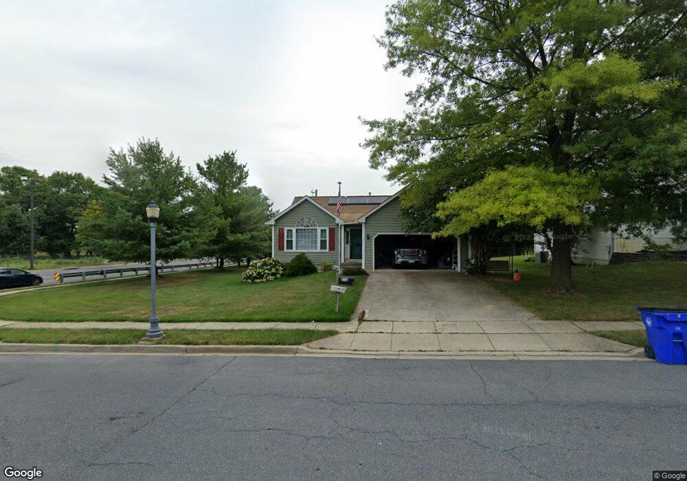 256 Lake Coventry Dr, Frederick, MD 21702 - photo 1