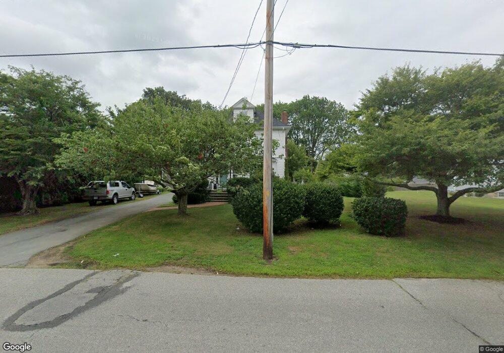 773 Dartmouth St, South Dartmouth, MA 02748 - photo 1