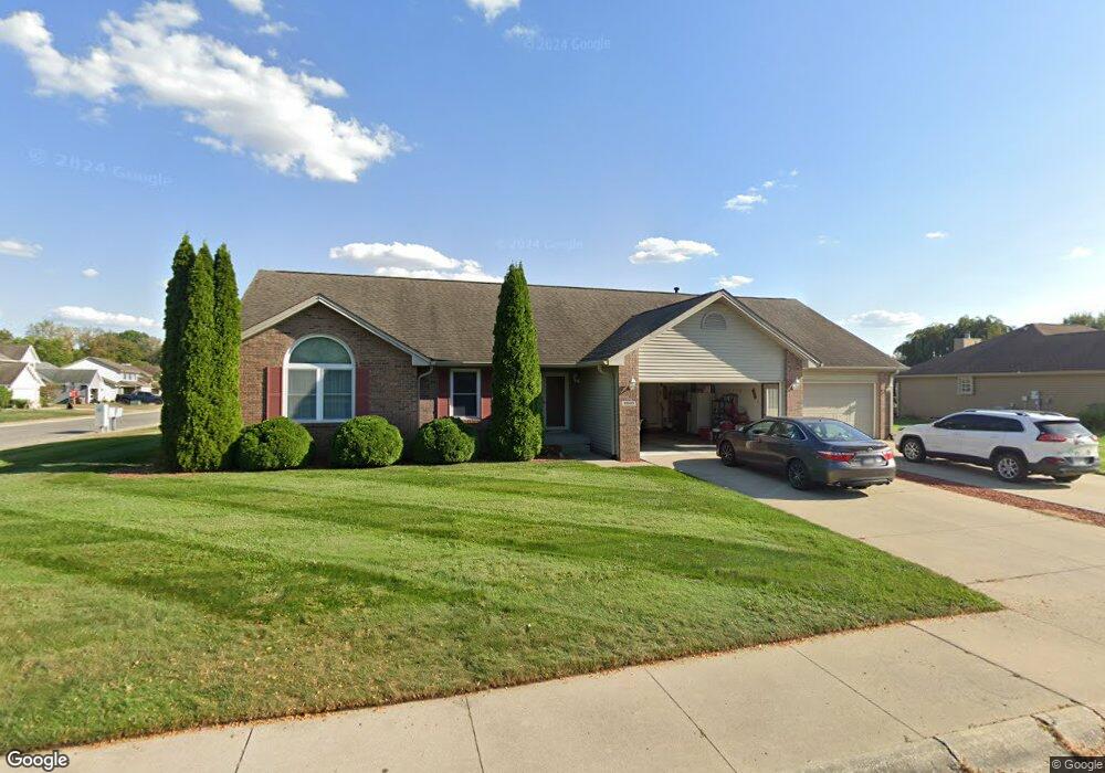 2809 Conestoga Ct, Columbus, IN 47203 - photo 1