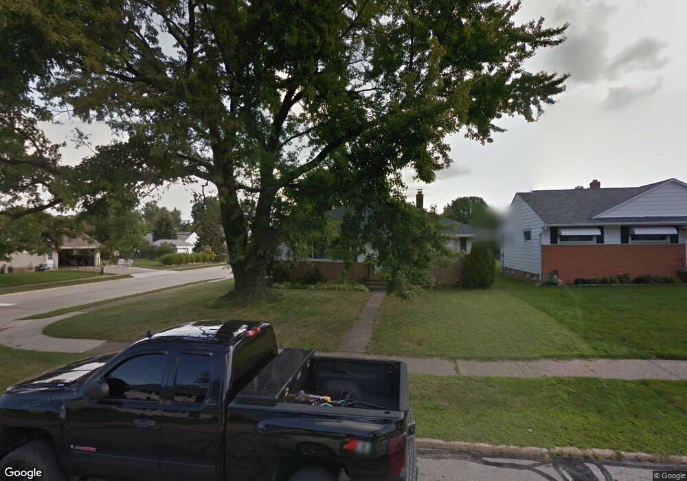 2361 Stanford Dr, Wickliffe, OH 44092 - photo 1