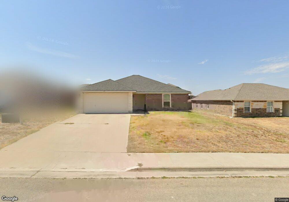 401 Blayton St, Troy, TX 76579 - photo 1