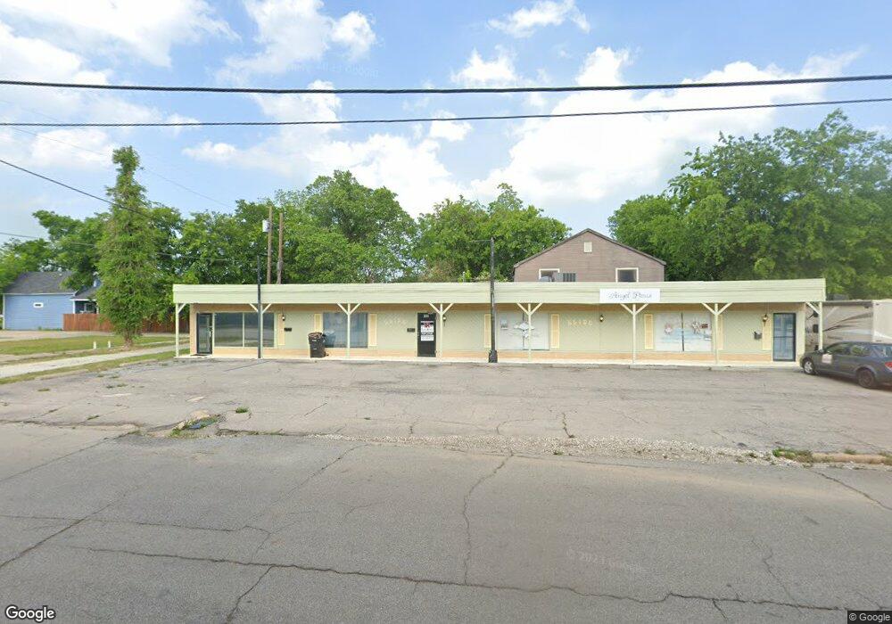 320 S Mirick Ave, Denison, TX 75020 - photo 1