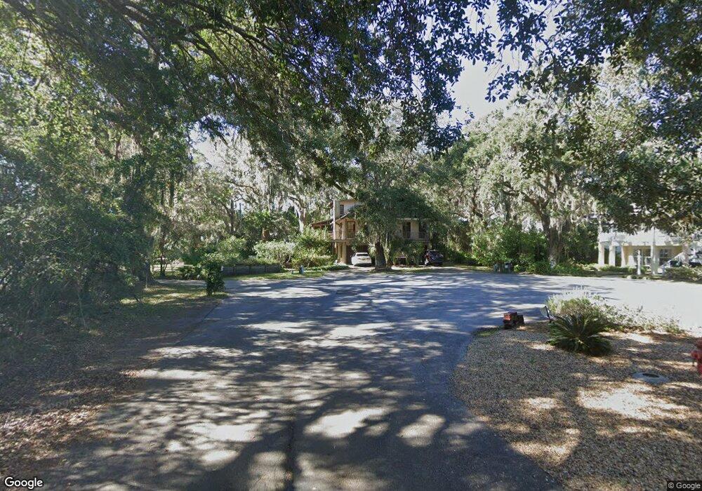 644 Palmetto St, Saint Simons Island, GA 31522 - photo 1