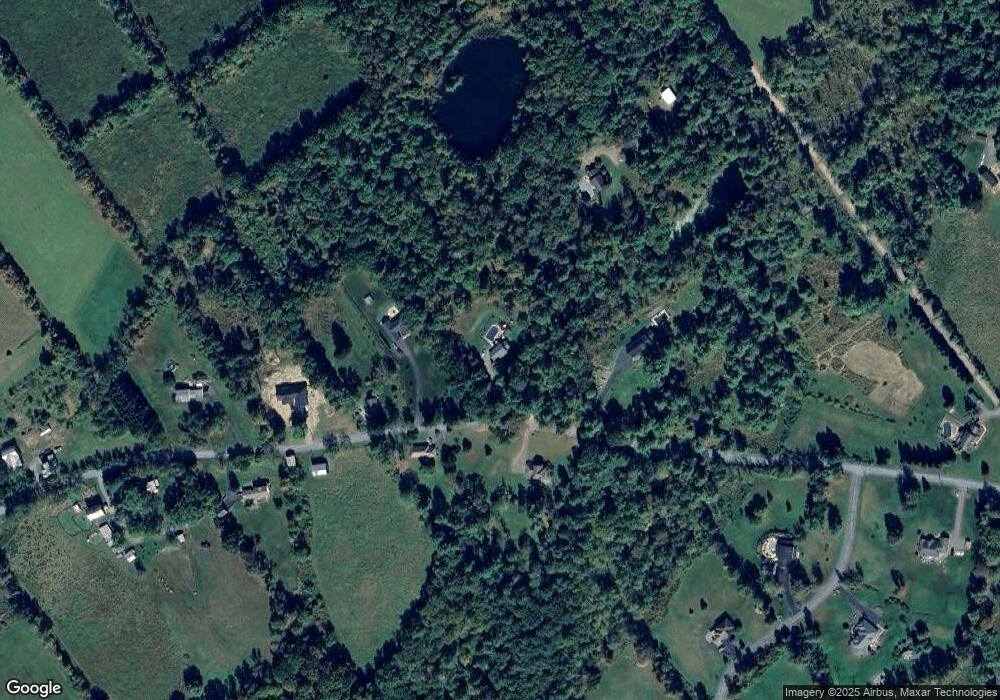 1305 Meeker Rd, Dallas, PA 18612 - photo 1