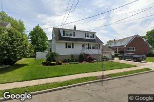 5 Park St, South Hackensack, NJ 07606