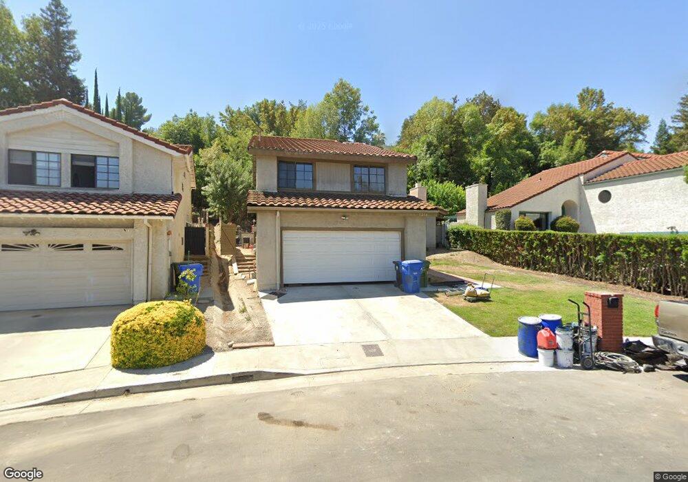 5258 Calderon Rd, Woodland Hills, CA 91364 - photo 1