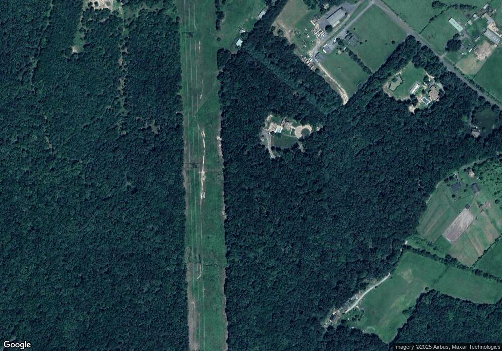 34212 Parker Rd, Locust Grove, VA 22508 - photo 1