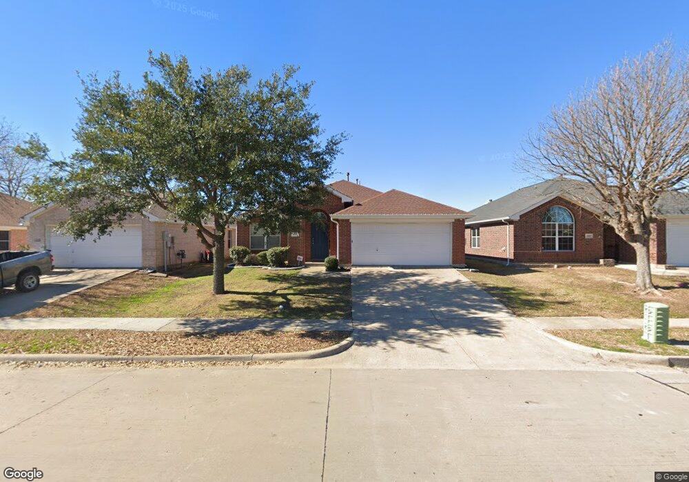 211 Waterford Dr, Wylie, TX 75098 - photo 1