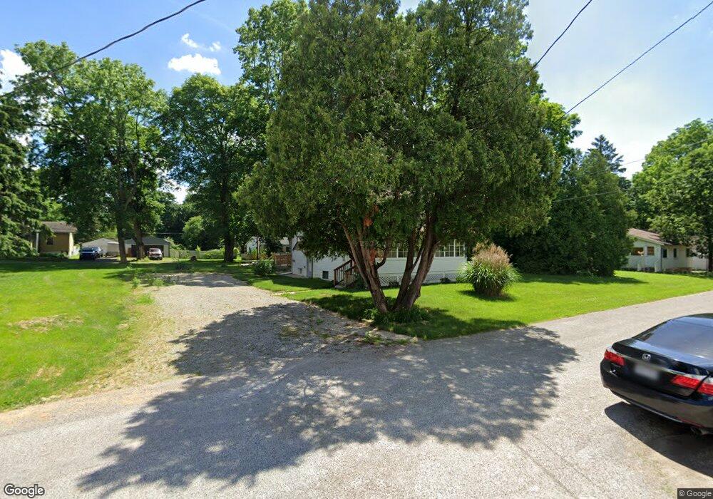 4461 Floyd Dr, Columbus, OH 43232 - photo 1