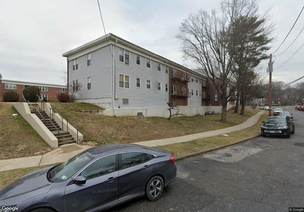 11 Winchester Ave unit 1A, Yonkers, NY 10710 - photo 1