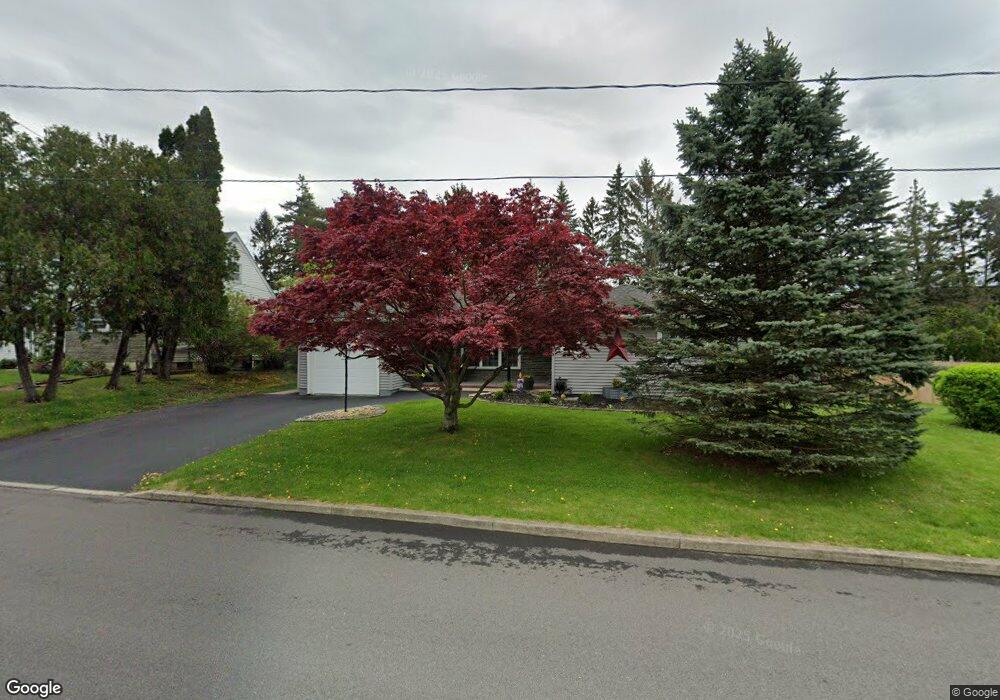 4 Hadden Ln, Troy, NY 12180 - photo 1