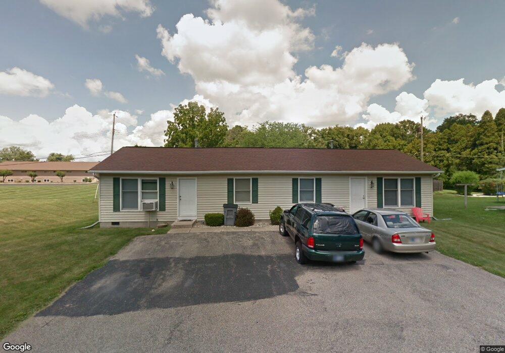 109 Fervida Dr E, Nappanee, IN 46550 - photo 1