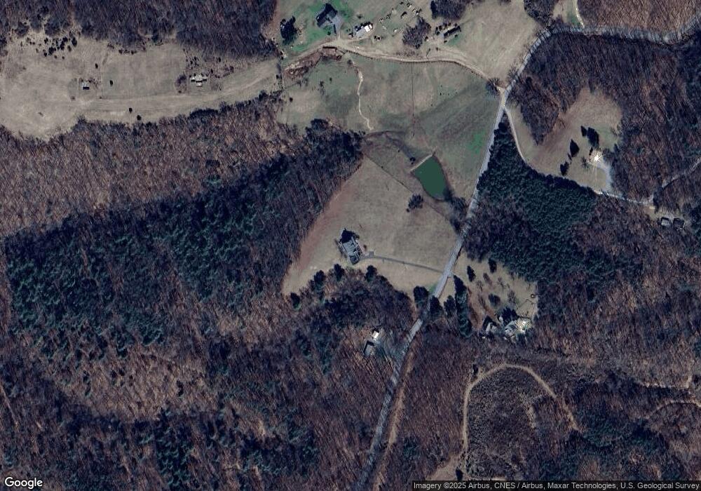 518 Culp Rd, Berkeley Springs, WV 25411 - photo 1