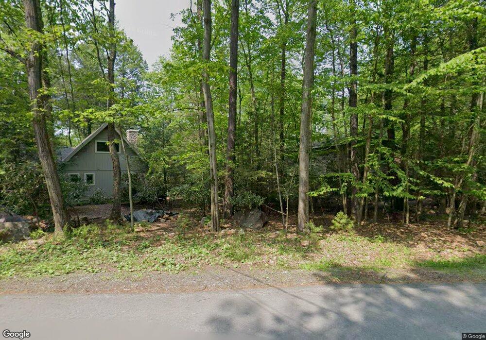 5 Split Rock Ln, Pocono Summit, PA 18346 - photo 1