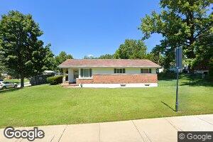 9900 Ashmont Dr, Saint Louis, MO 63136