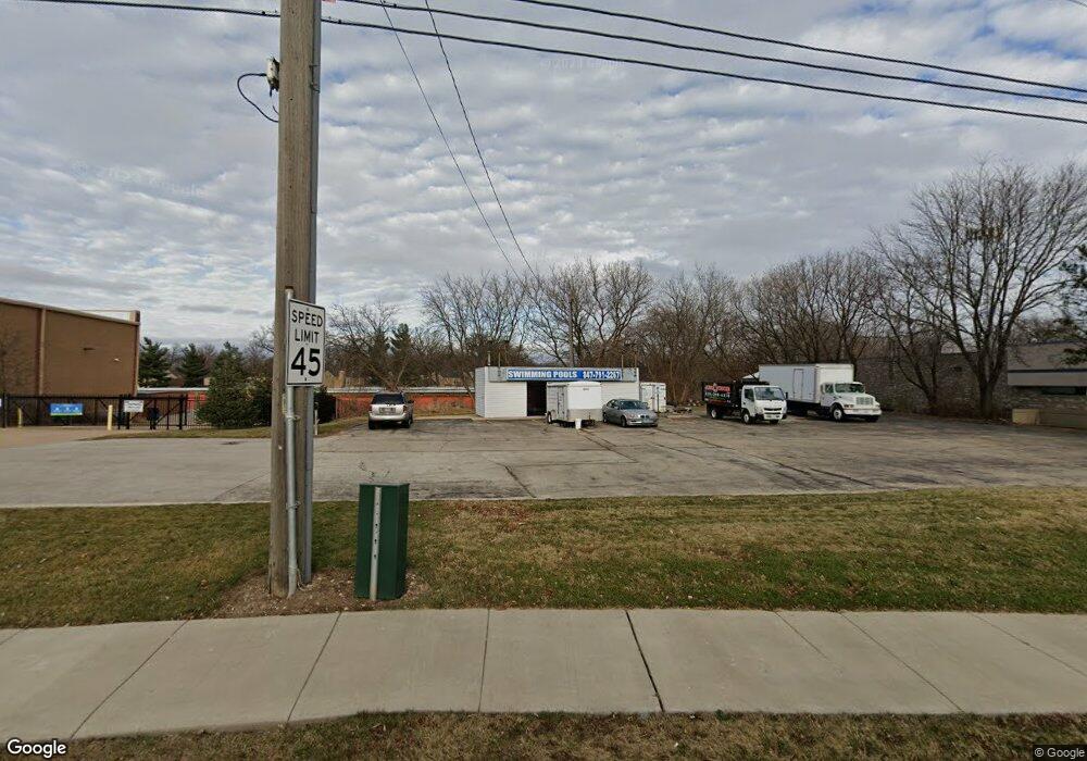 2000 E Algonquin Rd, Algonquin, IL 60102 - photo 1