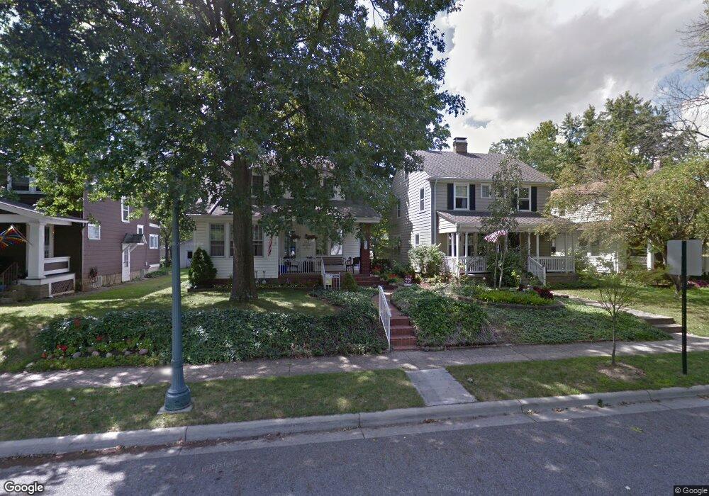 839 Euclaire Ave, Columbus, OH 43209 - photo 1