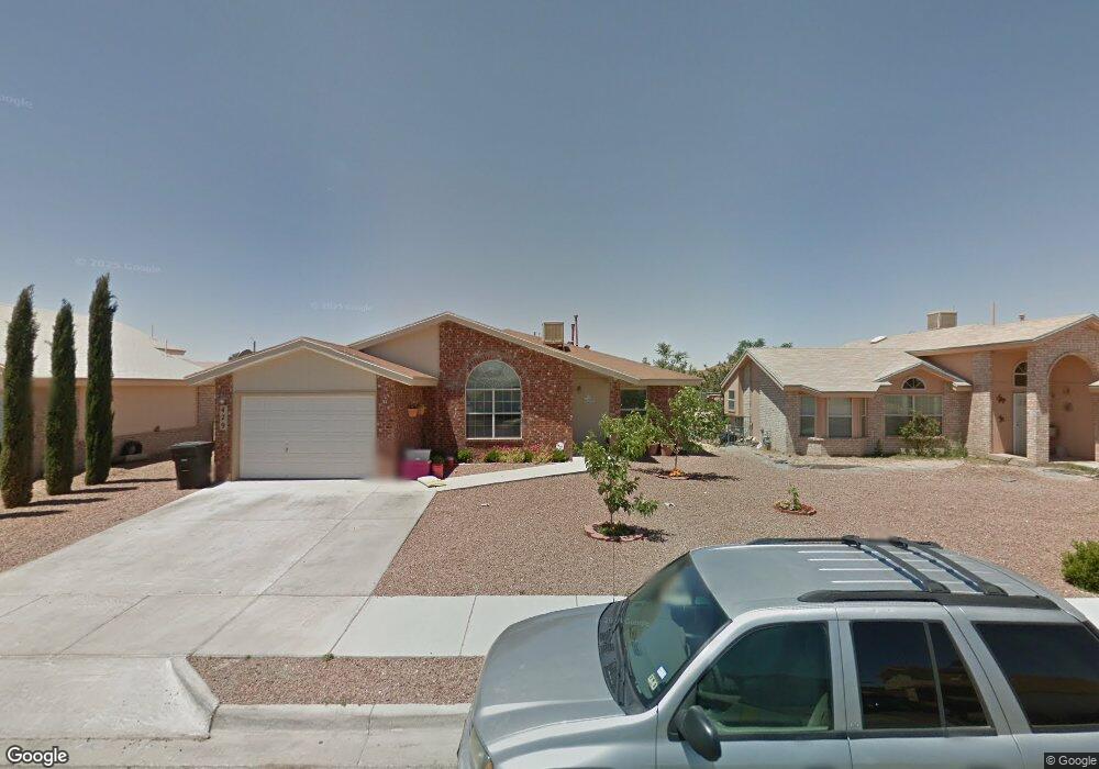 429 Katherine Dr, Horizon City, TX 79928 - photo 1