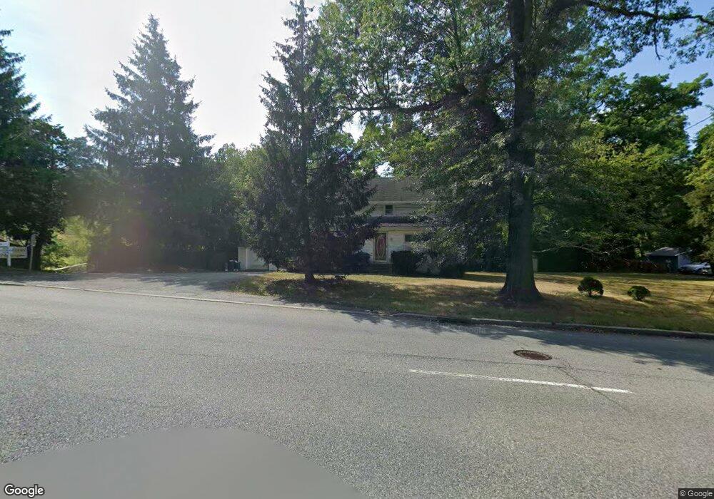 236 E Northfield Rd, Livingston, NJ 07039 - photo 1