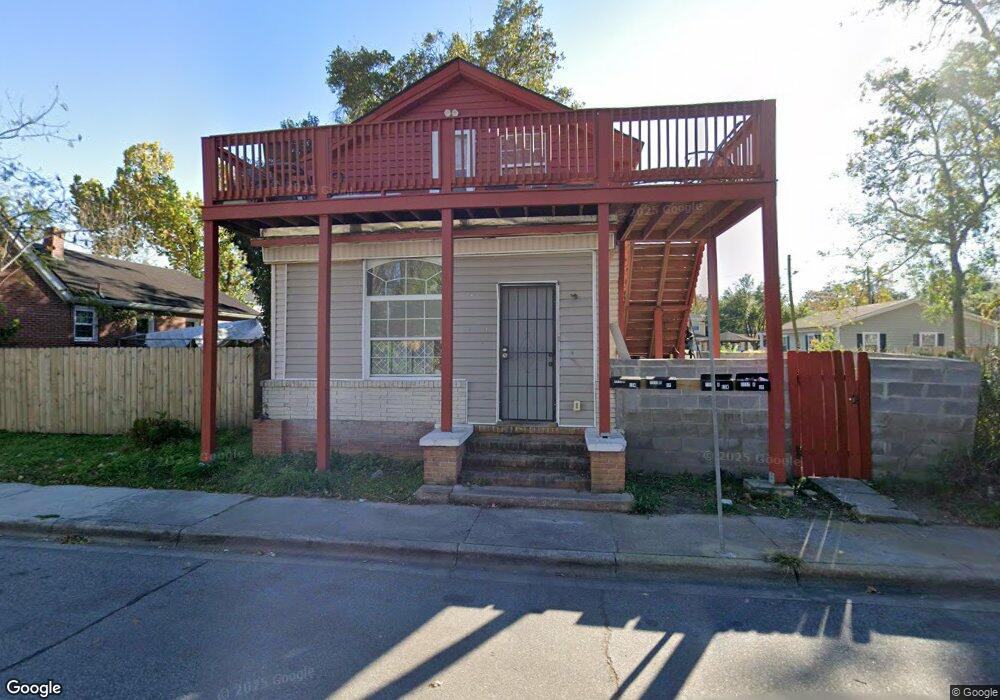 1117 E Gwinnett St, Savannah, GA 31404 - photo 1