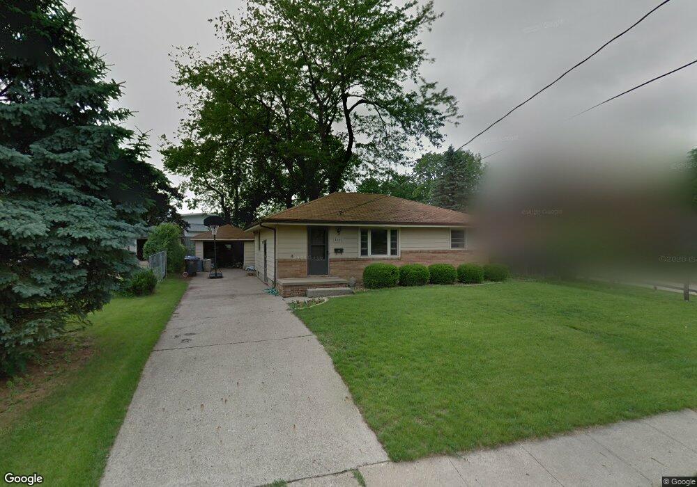 3020 Roblang Ct, Des Moines, IA 50317 - photo 1