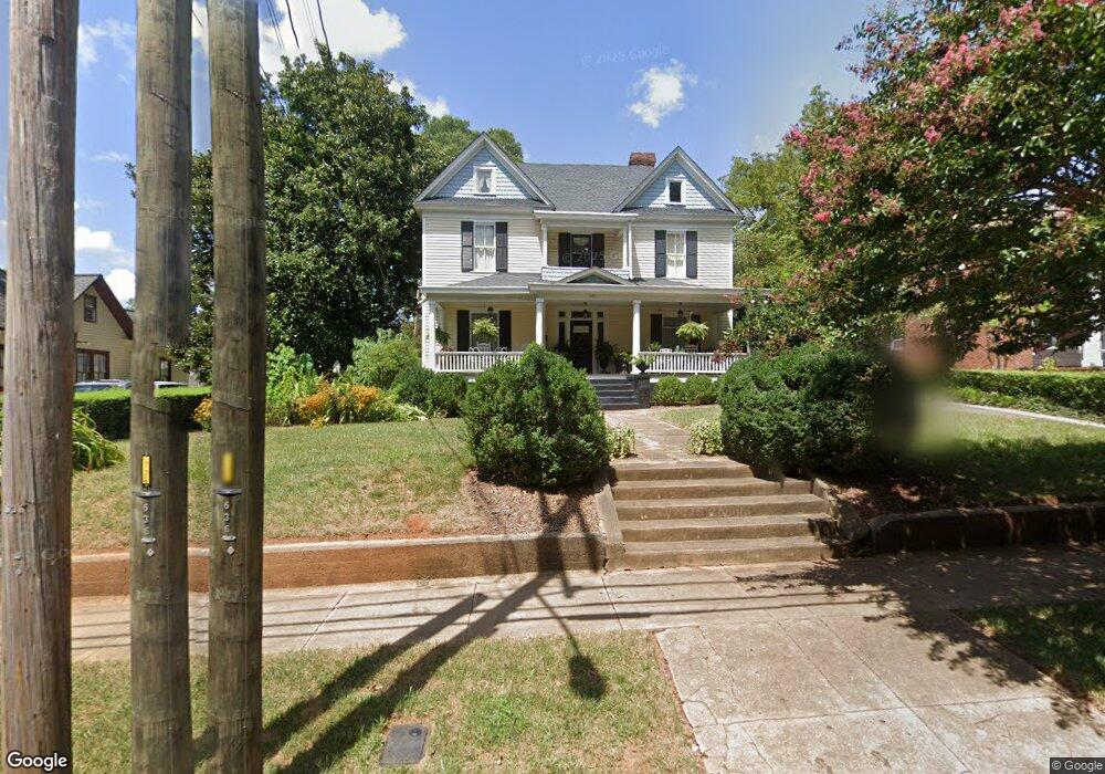 636 W End Ave, Statesville, NC 28677 - photo 1