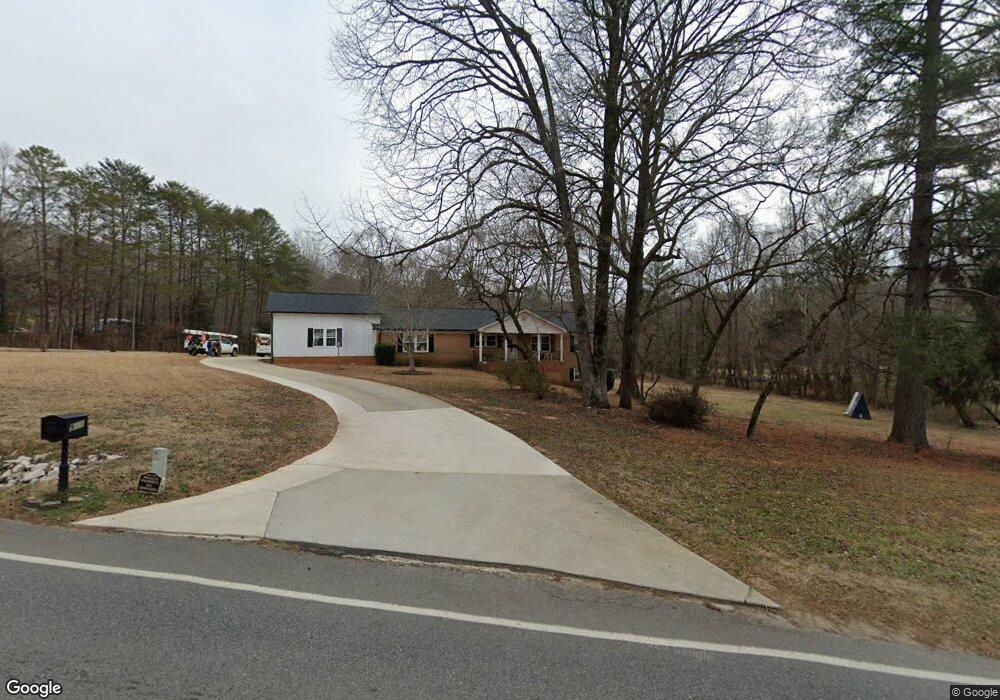 911 Crowders Creek Rd, Gastonia, NC 28052 - photo 1