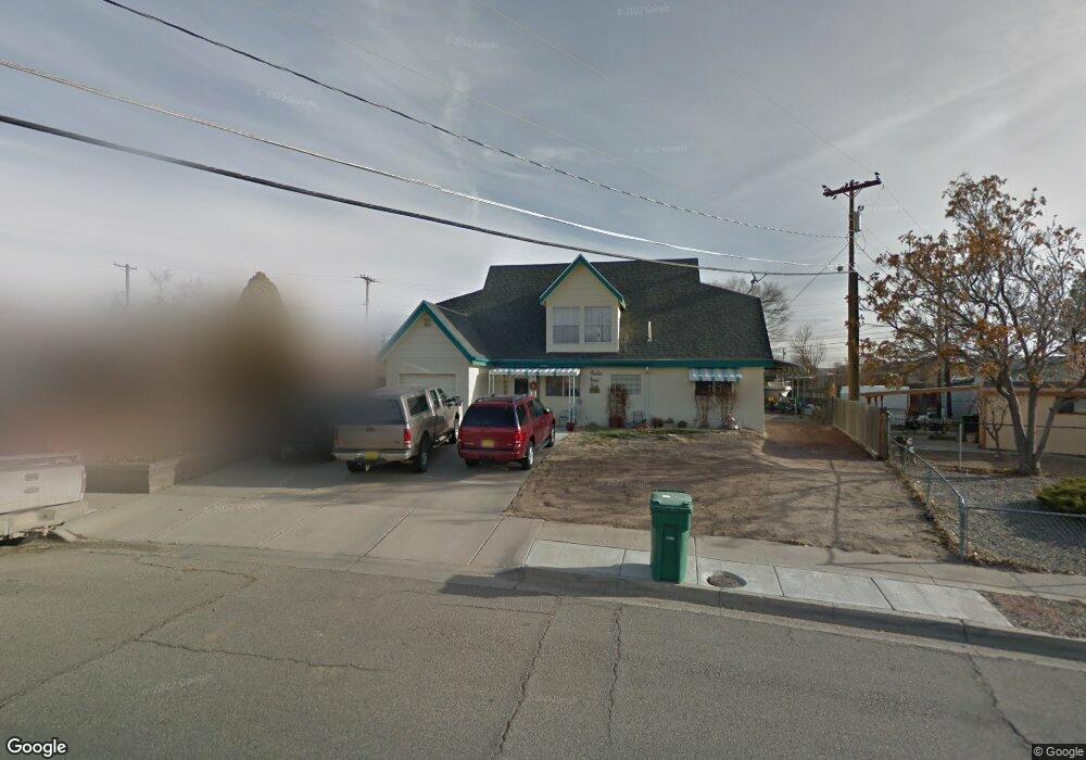 3702 Highland View Dr, Farmington, NM 87402 - photo 1