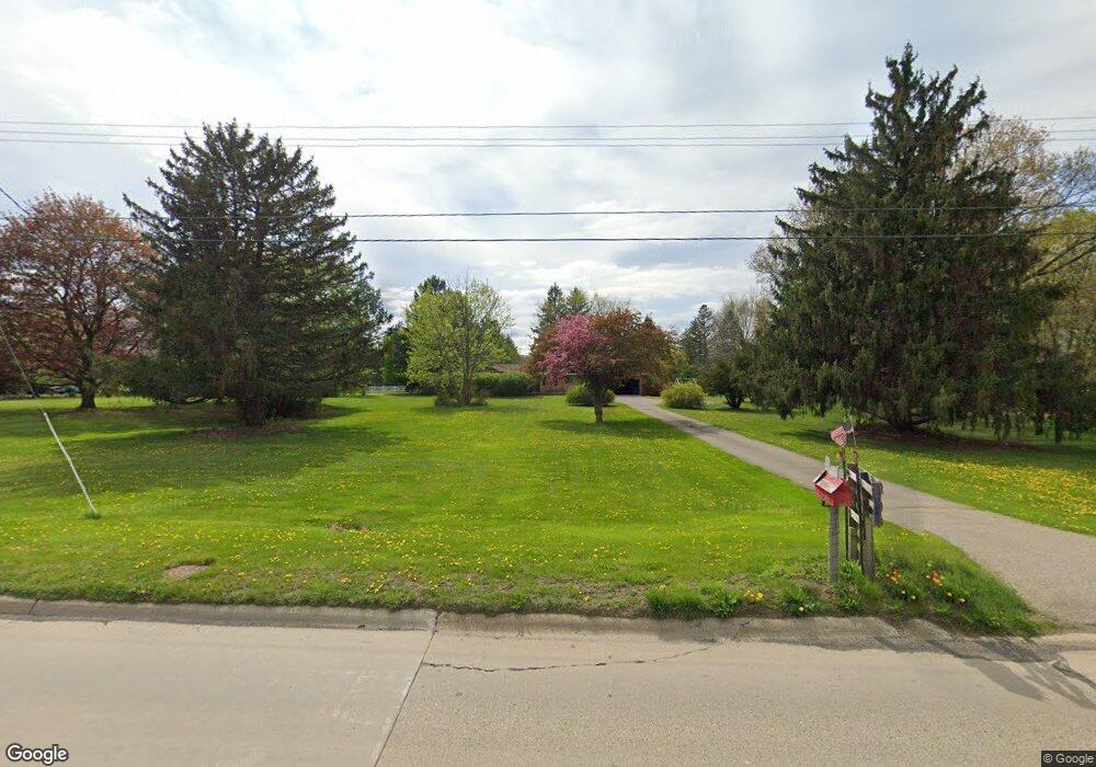 6390 Fenton Rd, Flint, MI 48507 - photo 1