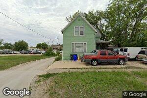 811 6th St SE, Cedar Rapids, IA 52401