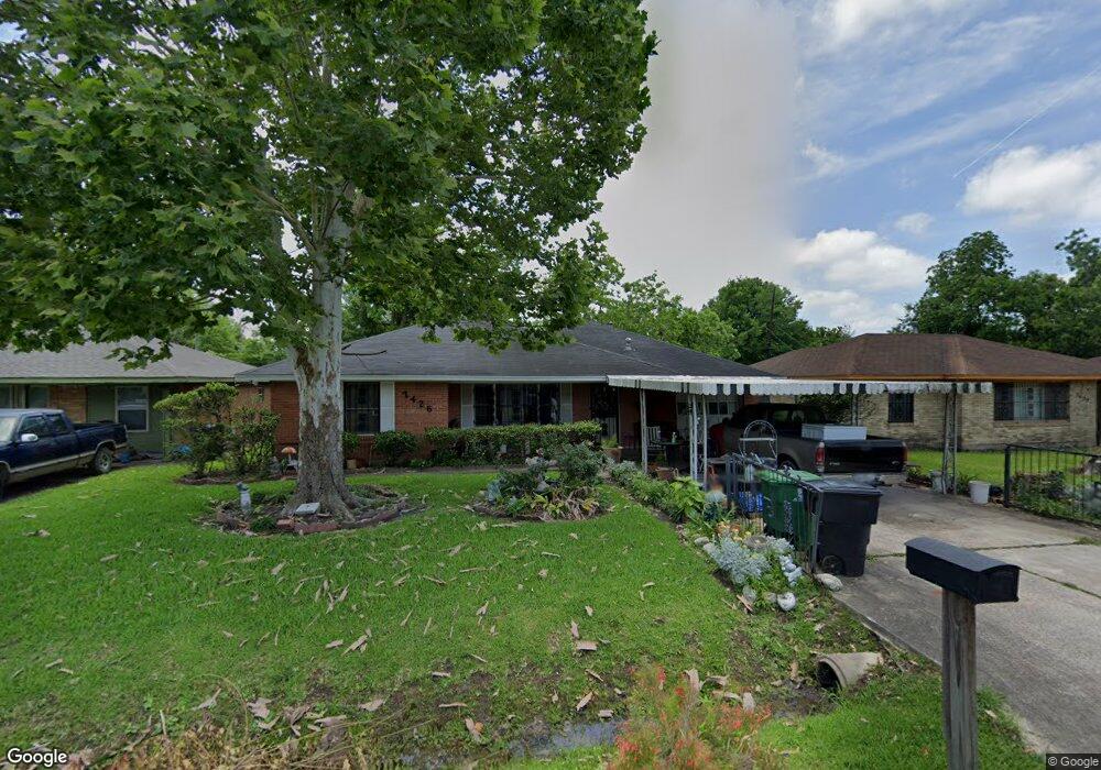 7426 Miley St, Houston, TX 77028 - photo 1