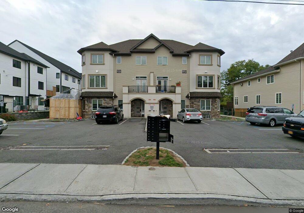 27 Calvert Dr, Monsey, NY 10952 - photo 1