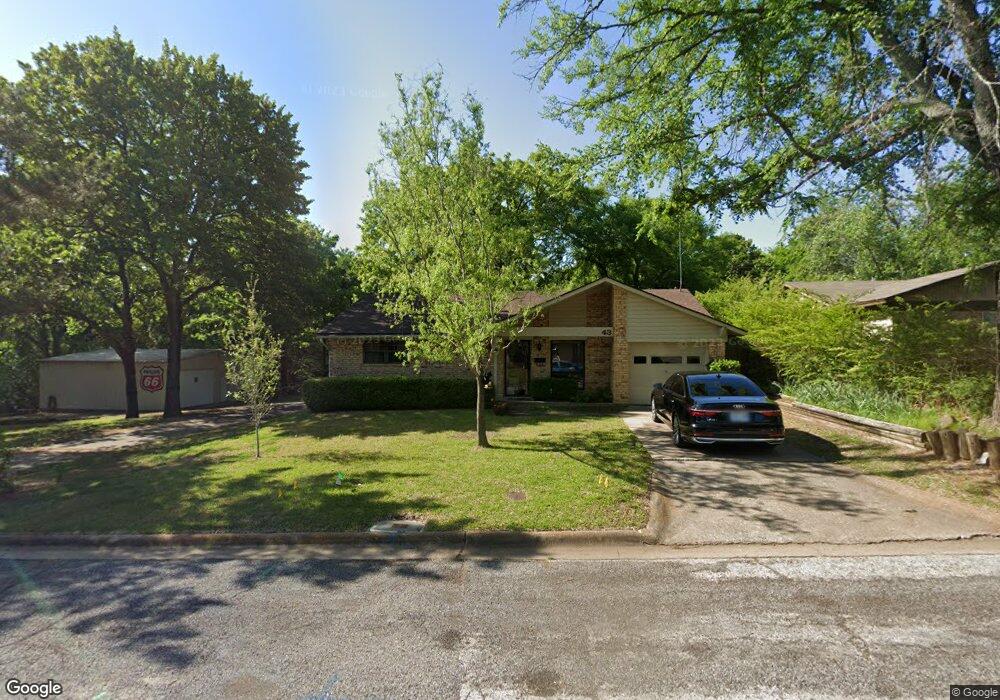 43 Circle Dr, Denison, TX 75021 - photo 1