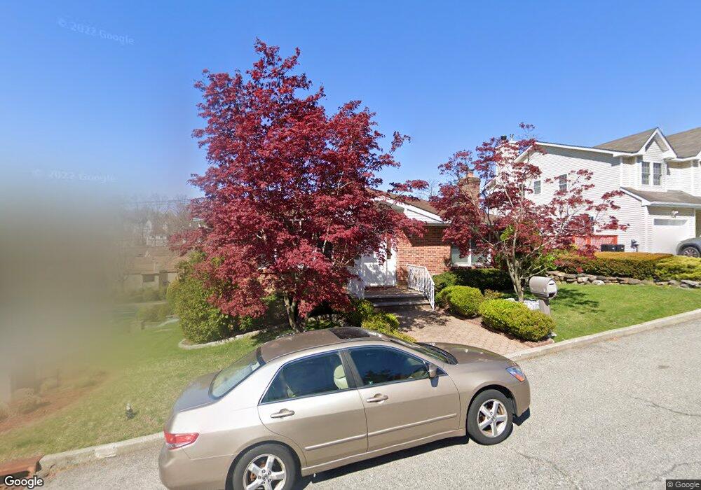 1 Via Trenta Ct, Yonkers, NY 10710 - photo 1