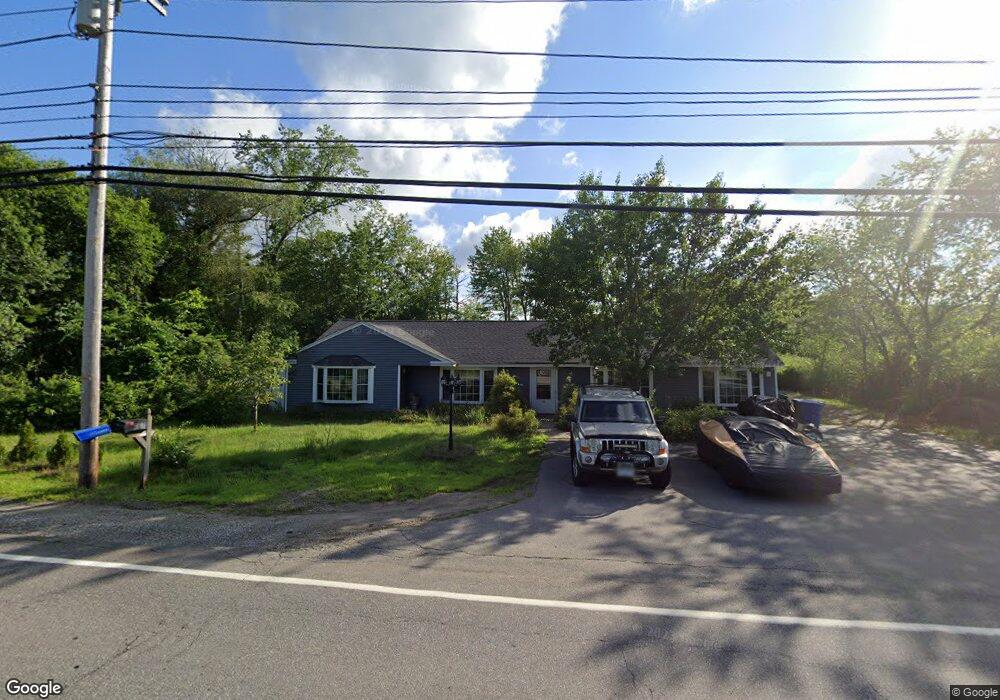 497 Mammoth Rd, Londonderry, NH 03053 - photo 1