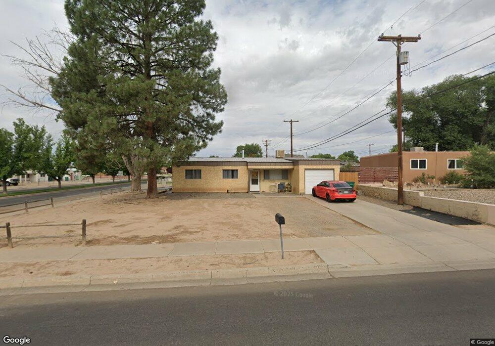 3701 Sierra Vista Dr, Farmington, NM 87402 - photo 1