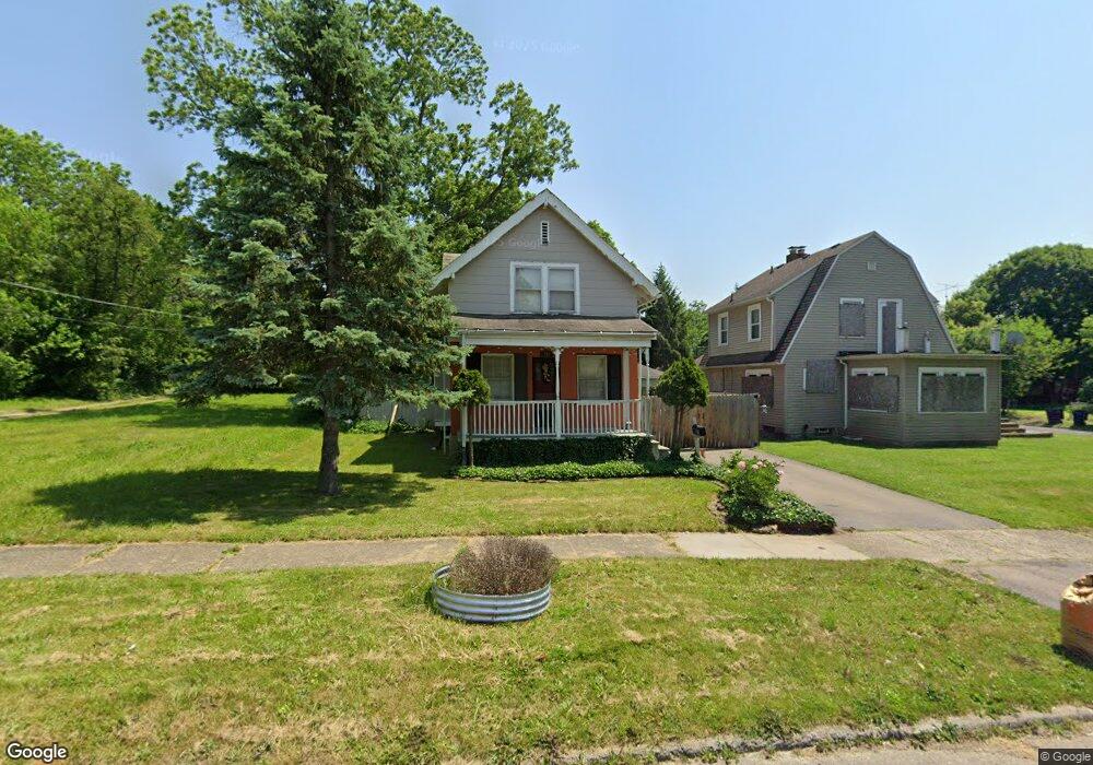 954 Perry St, Flint, MI 48504 - photo 1