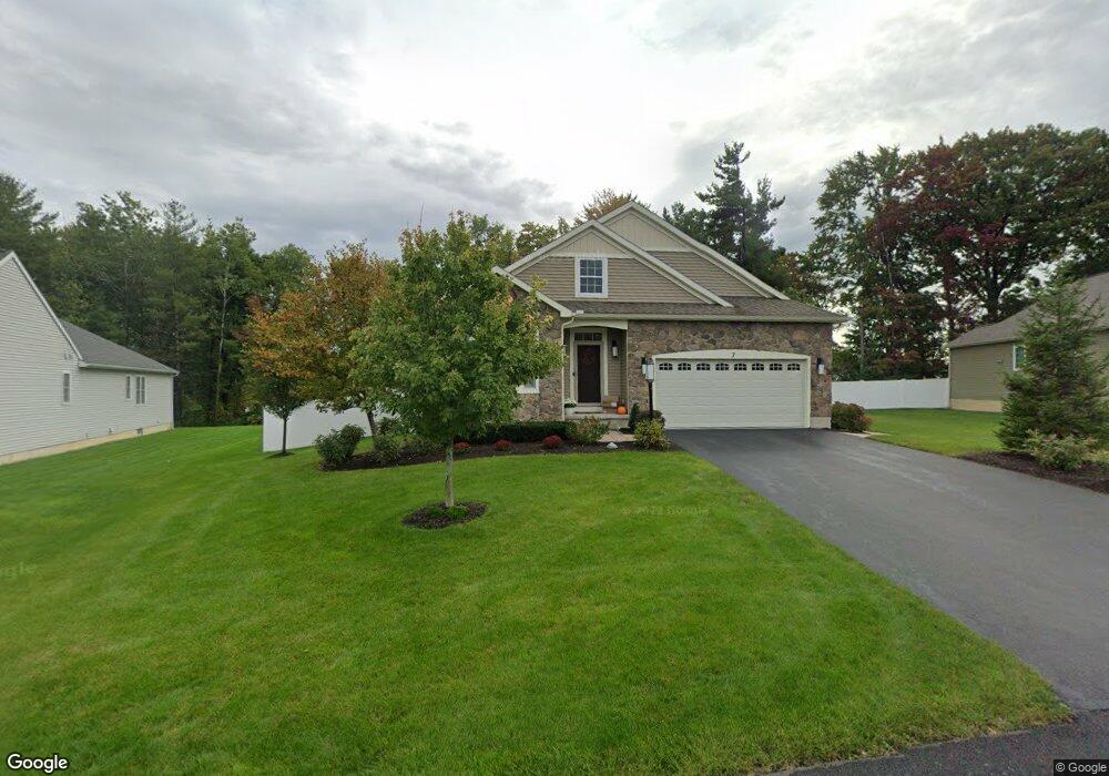 7 Highcroft Ct, Schenectady, NY 12309 - photo 1