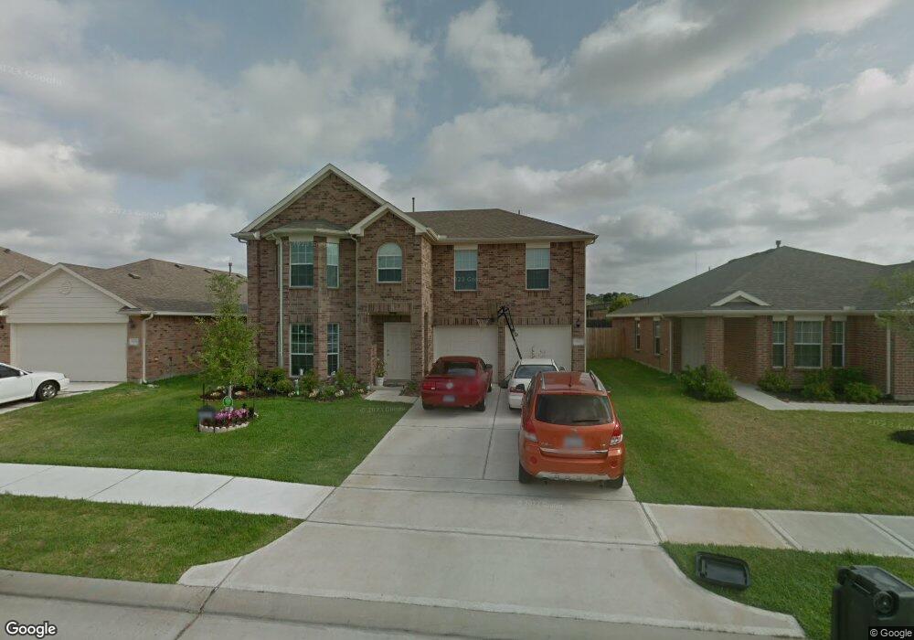 8826 Parlin Ridge Dr, Houston, TX 77040 - photo 1