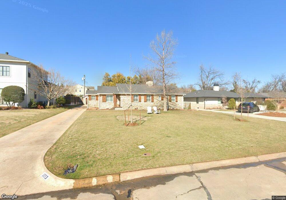 1113 Park Manor St, Nichols Hills, OK 73116 - photo 1