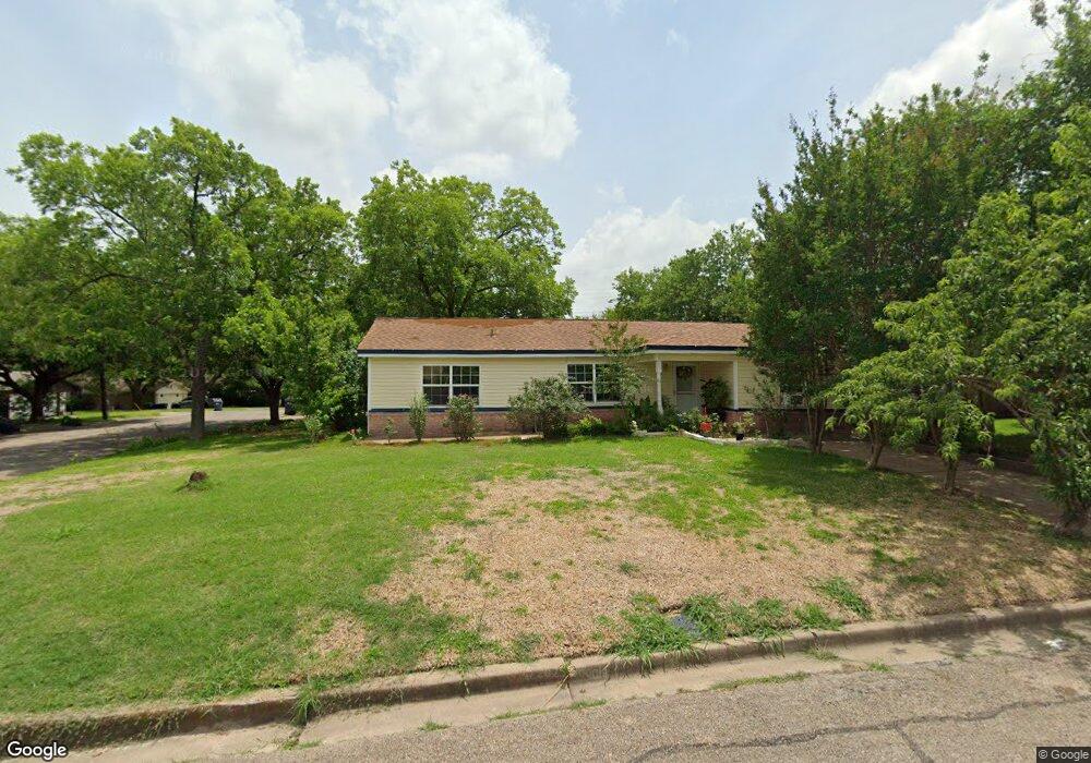 3400 Ferndale Dr, Waco, TX 76706 - photo 1